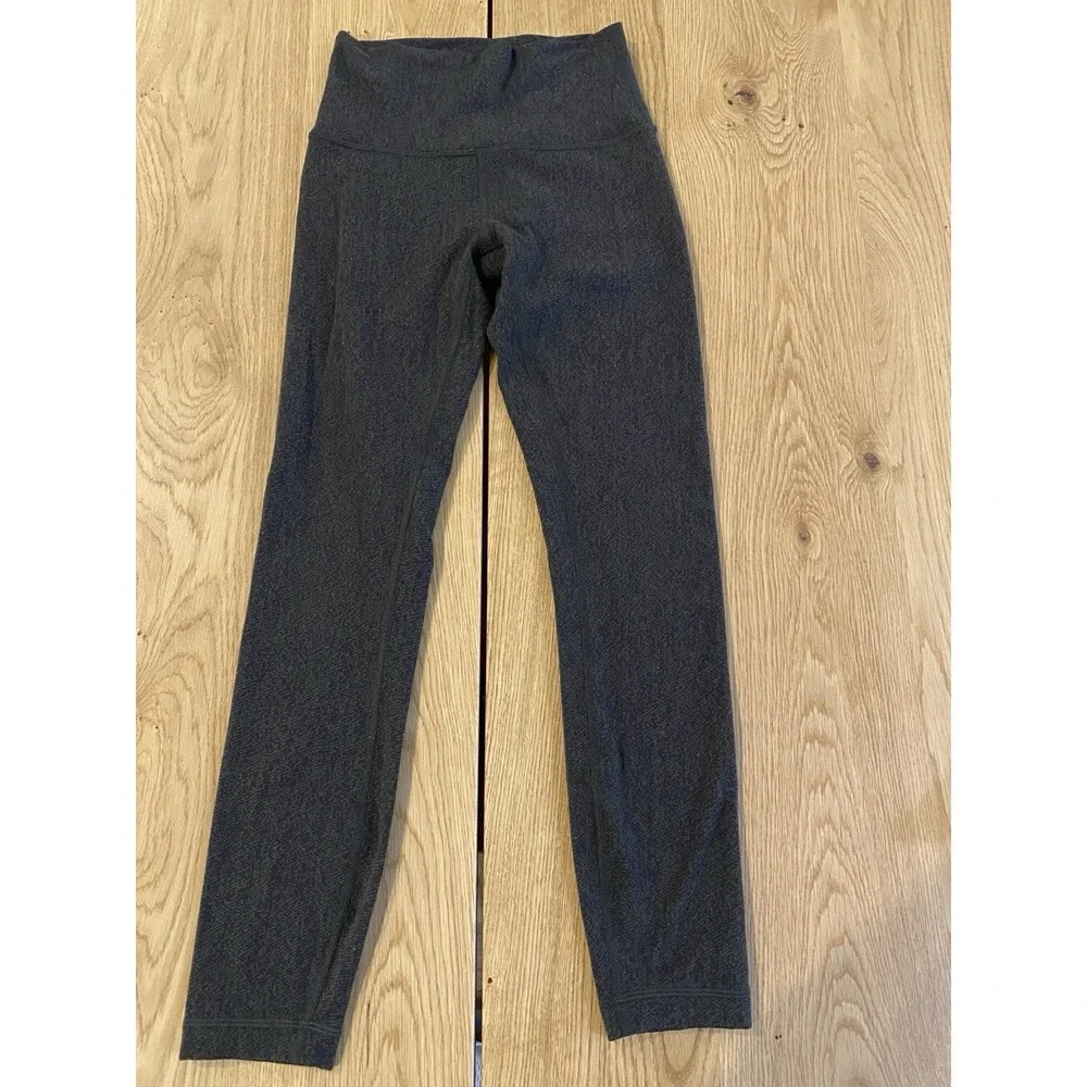 Lululemon Wunder Under‎ Hi-Rise 7/8 Tight Luon 25